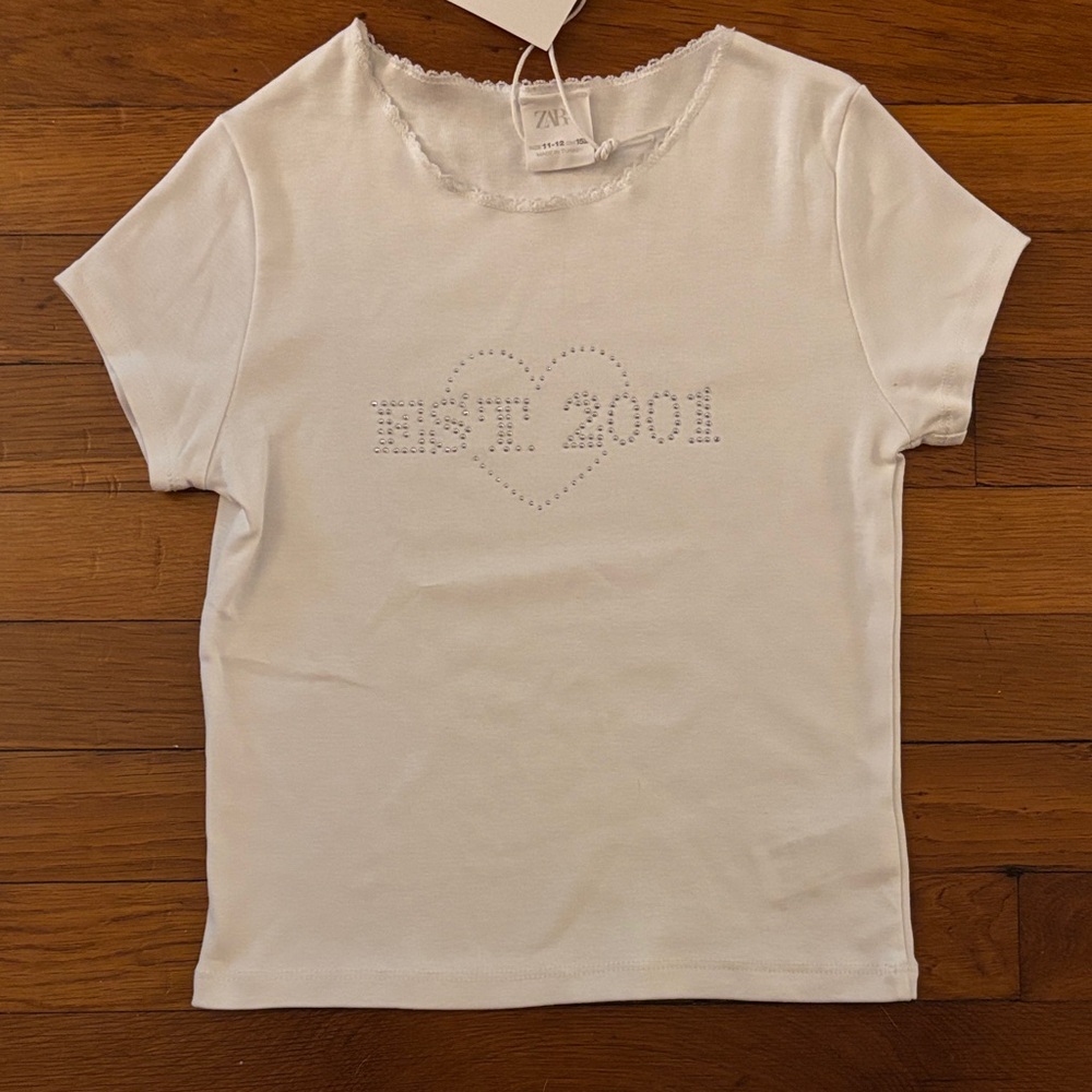 Zara White Kids NWT T-Shirt with Heart and Text Design